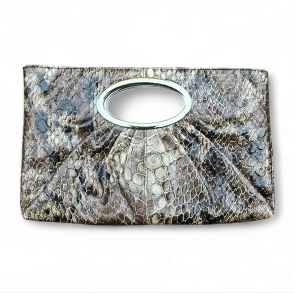 Express Faux Snake Skin Clutch. - Picture 1 of 3